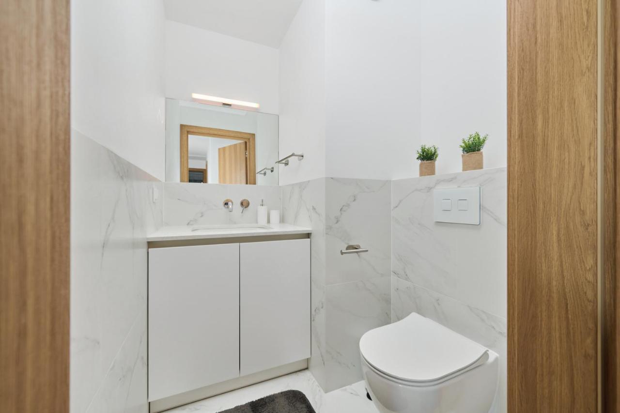 Walonska 16 Sauna & Fitness Family Apartments By Renters Prestige Вроцлав Экстерьер фото